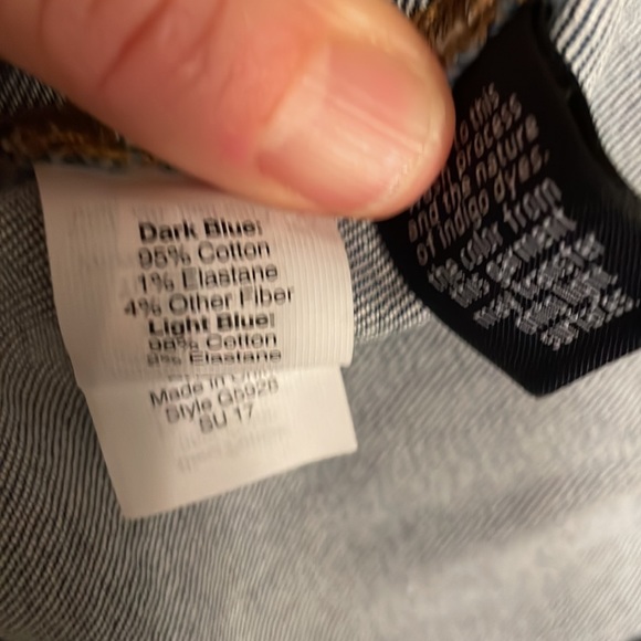 Madewell Pieced McCarren Denim Jean Two Toned Raw Hem Mini Skirt sz. 27 - Picture 6 of 6